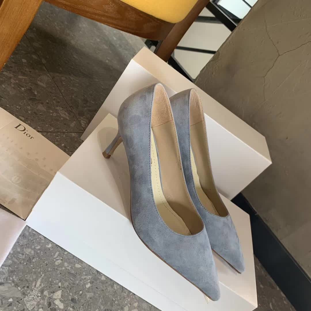 Women D*or Pump