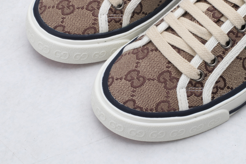 G*cci Sneaker