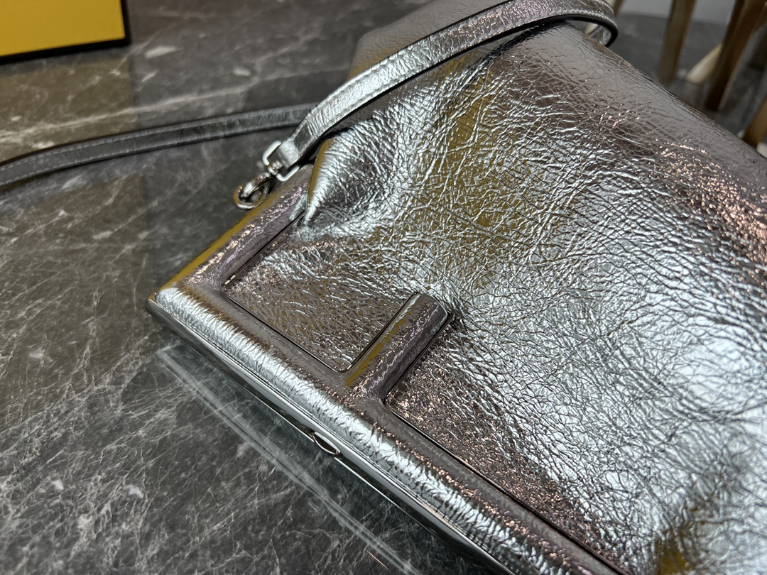 F*endi Bag Top Quality 25*9*18CM