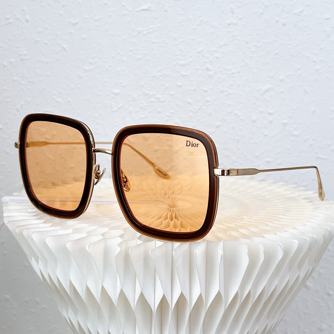 D*ior Glasses Top