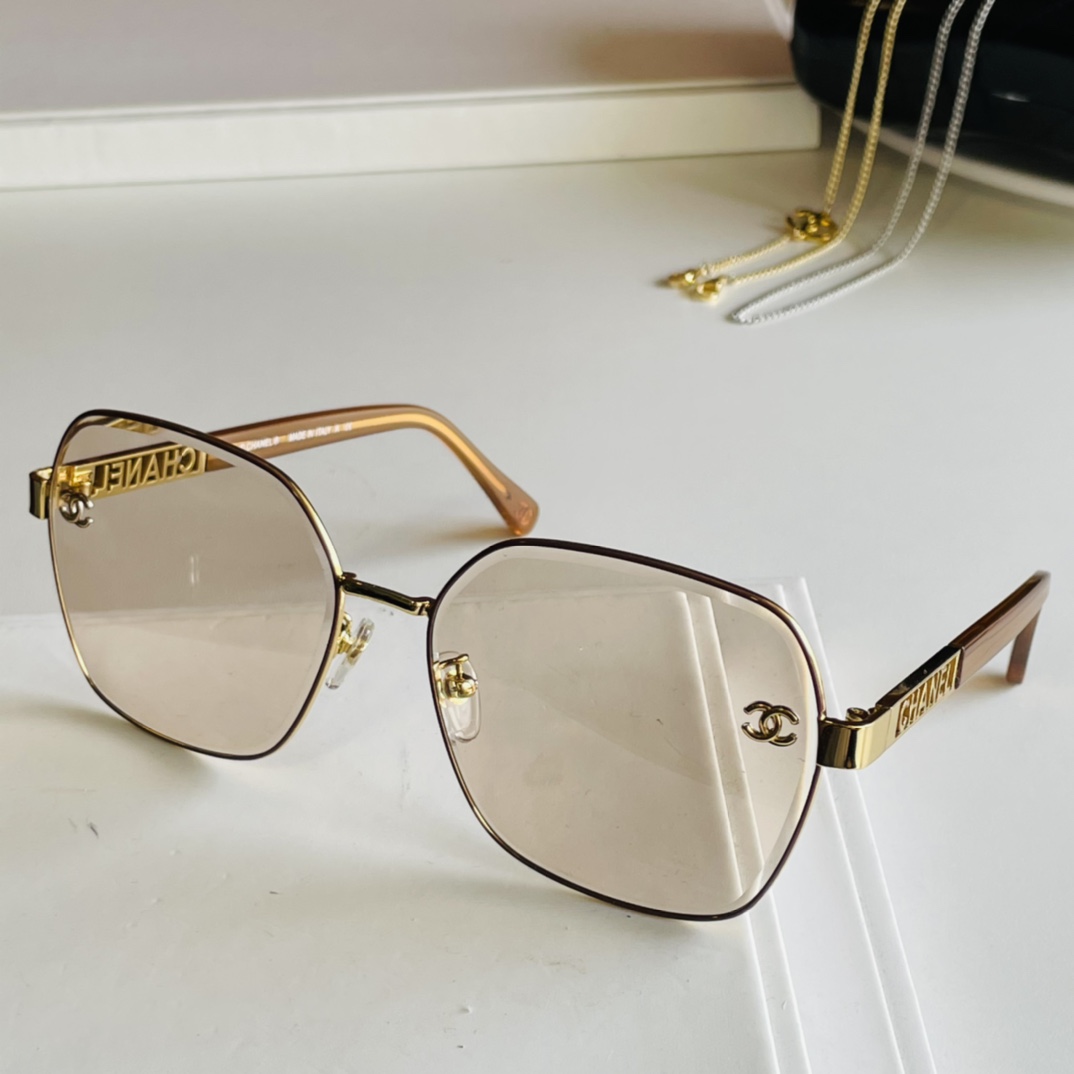 C*hanel Glasses Top