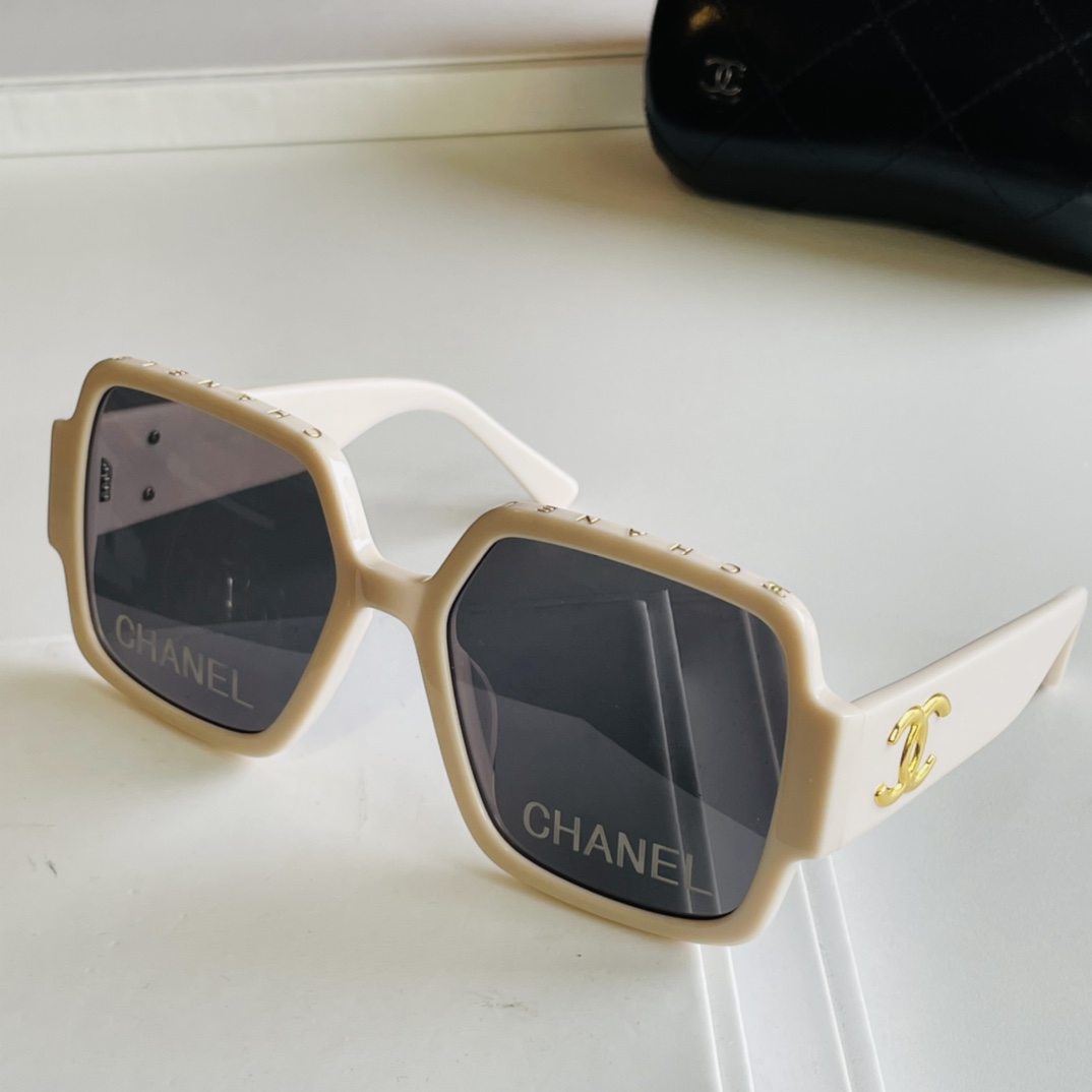 C*hanel Glasses Top