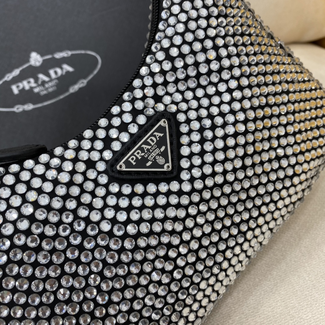 P*rada Top Bag