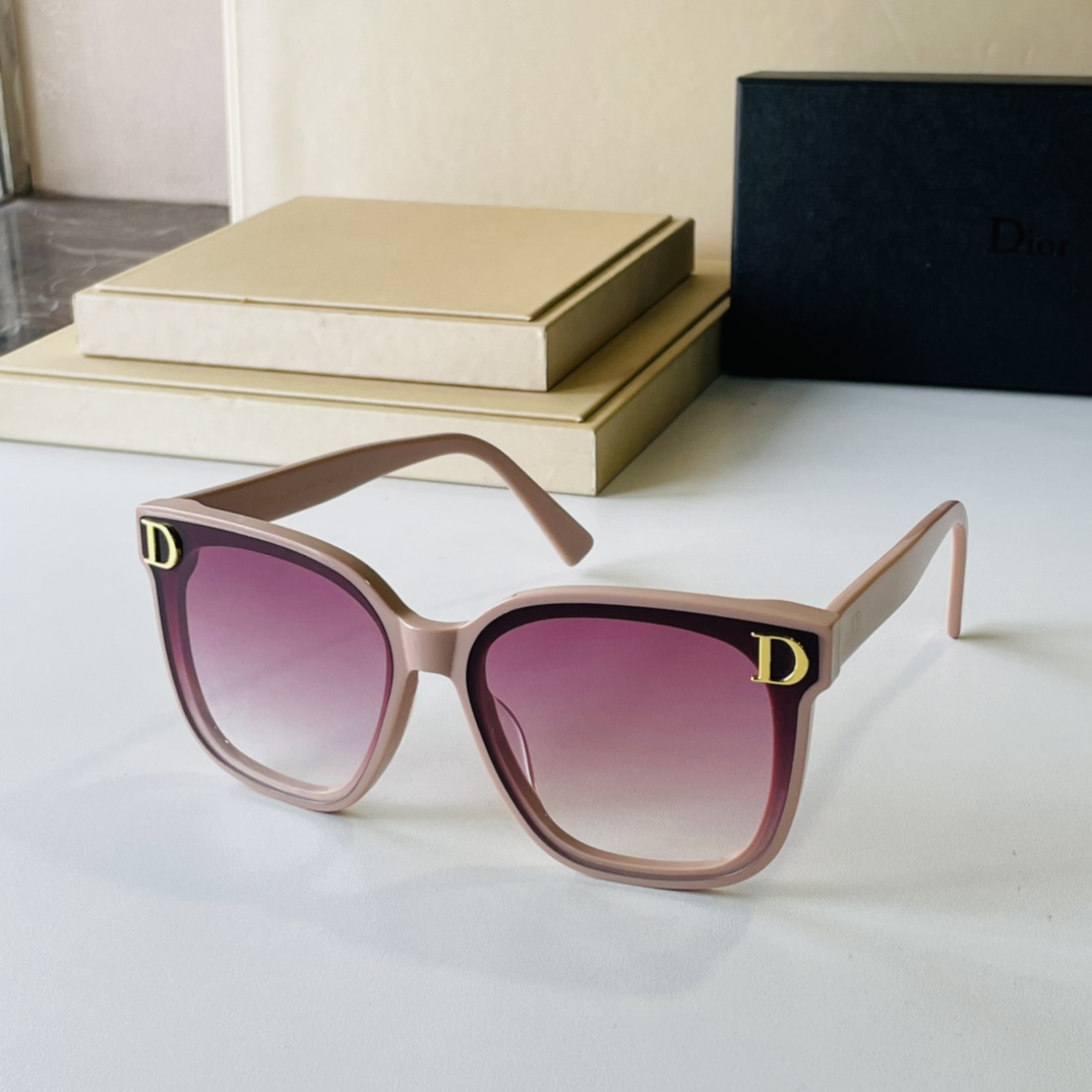 D*ior Glasses Top