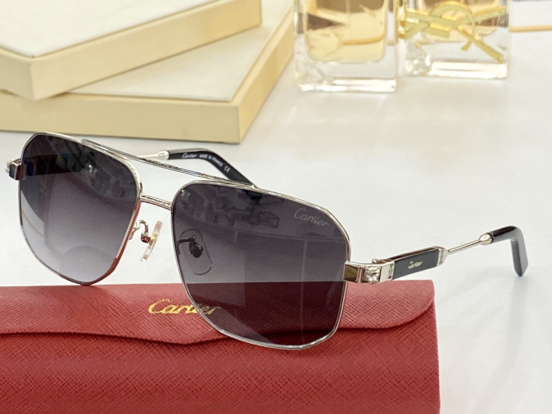 C*artier Glasses Top