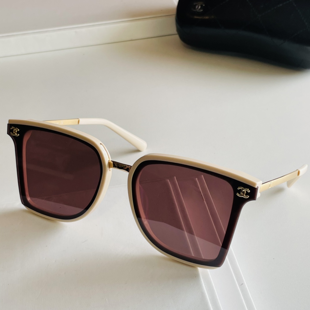 C*hanel Glasses Top