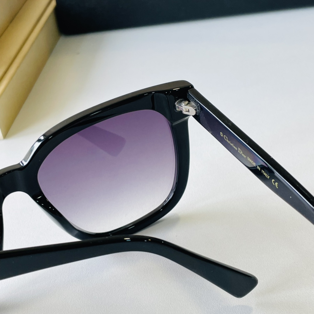 D*ior Glasses Top