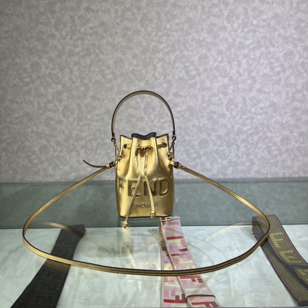 F*endi Bag Top Quality 12*18*10CM