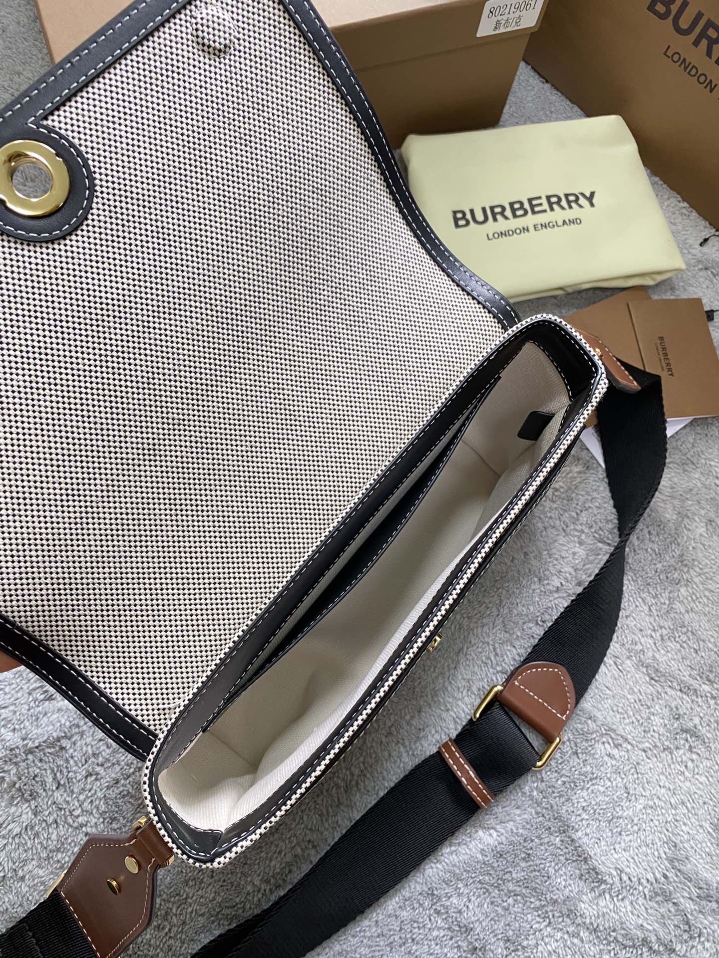B*urberry Bag Top Quality 25*8.5*18CM