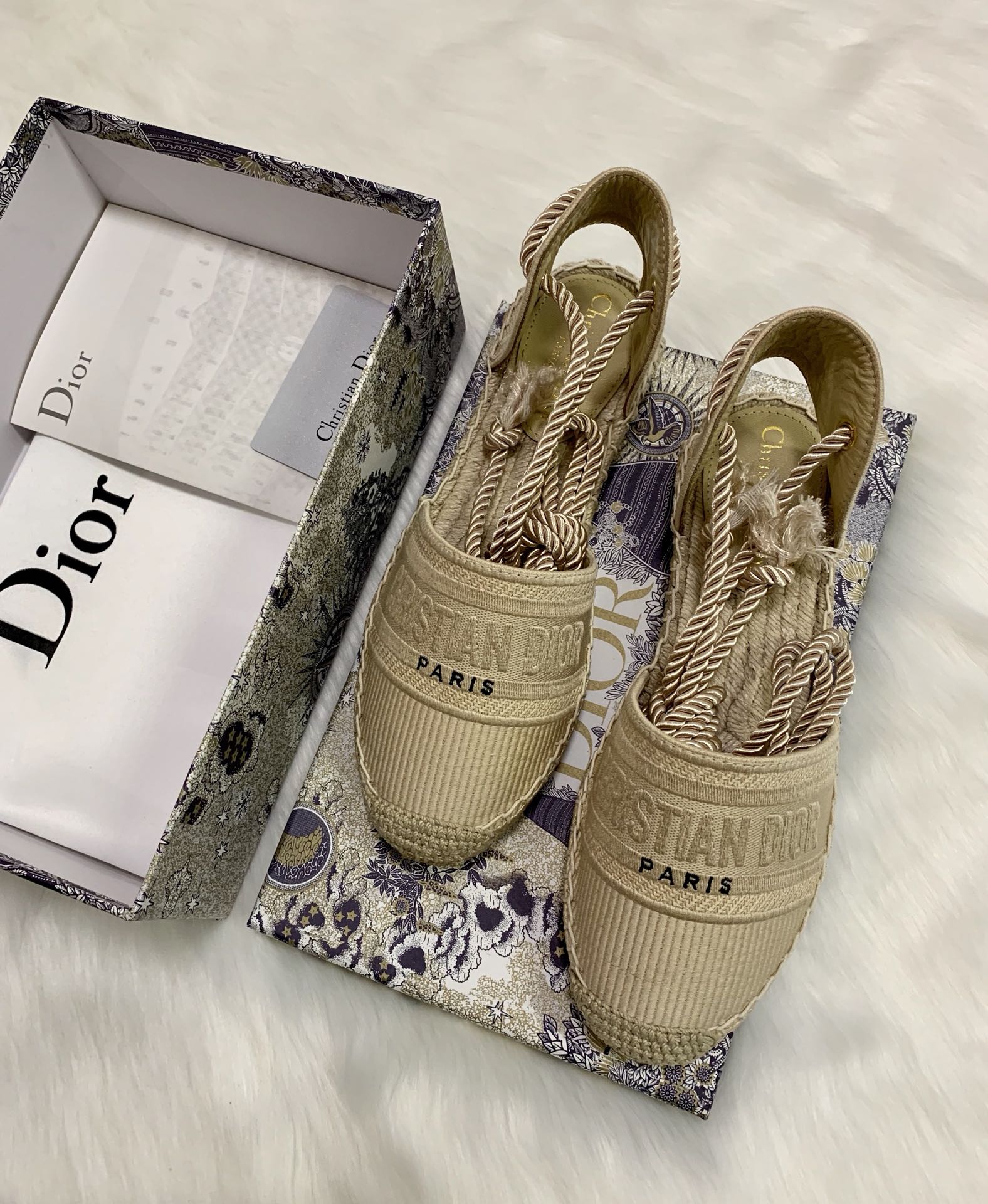 Women D*or Sneaker