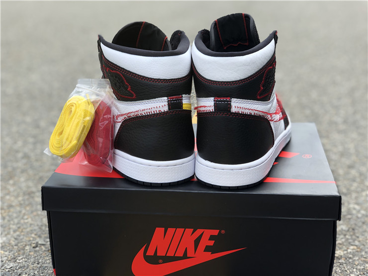 Air Jordan 1 High OG “Defiant” CD6579-071