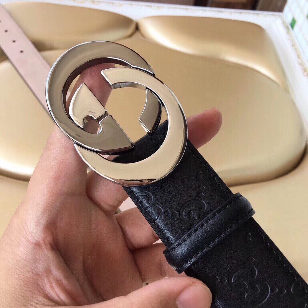 G*ucci Top Version