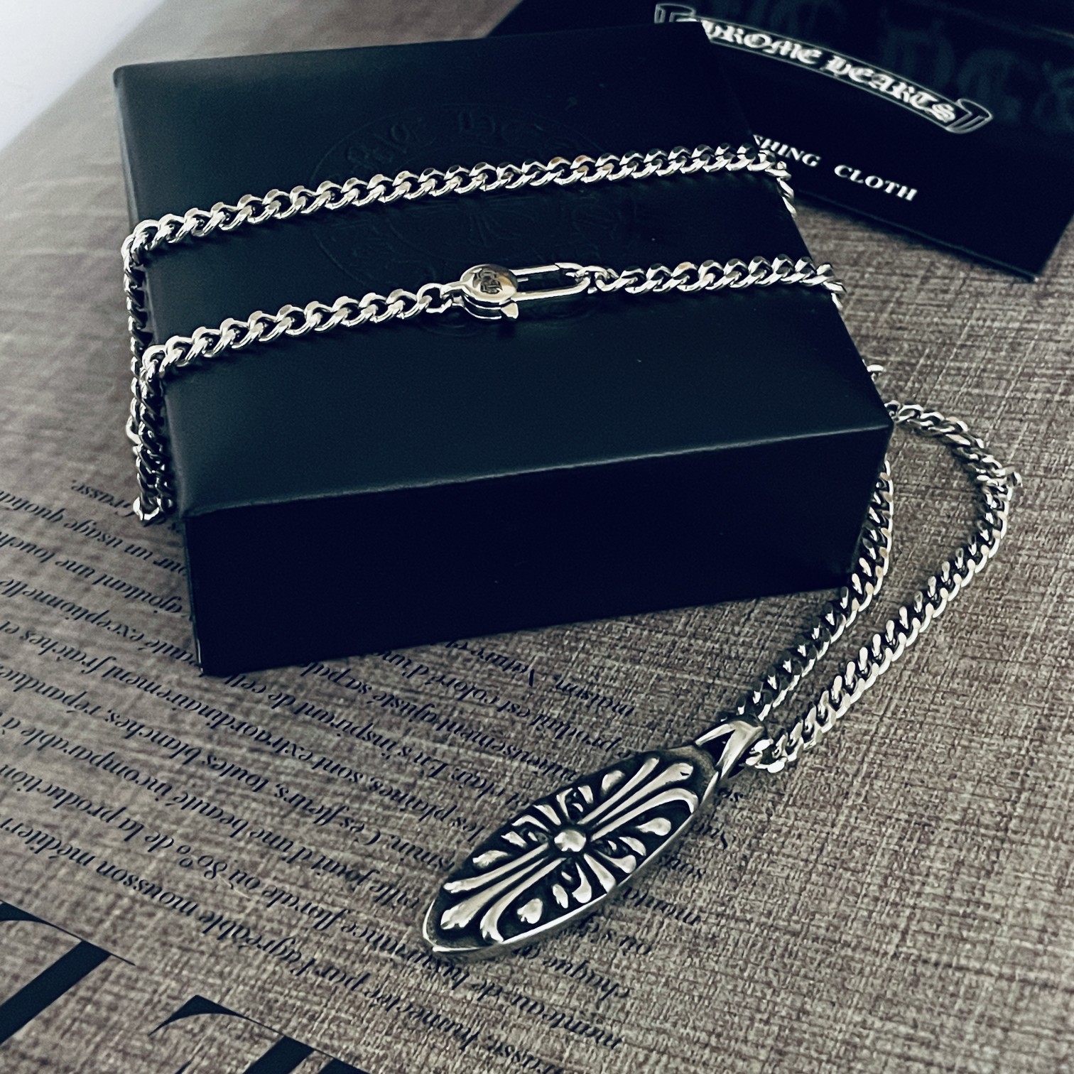 Necklace002