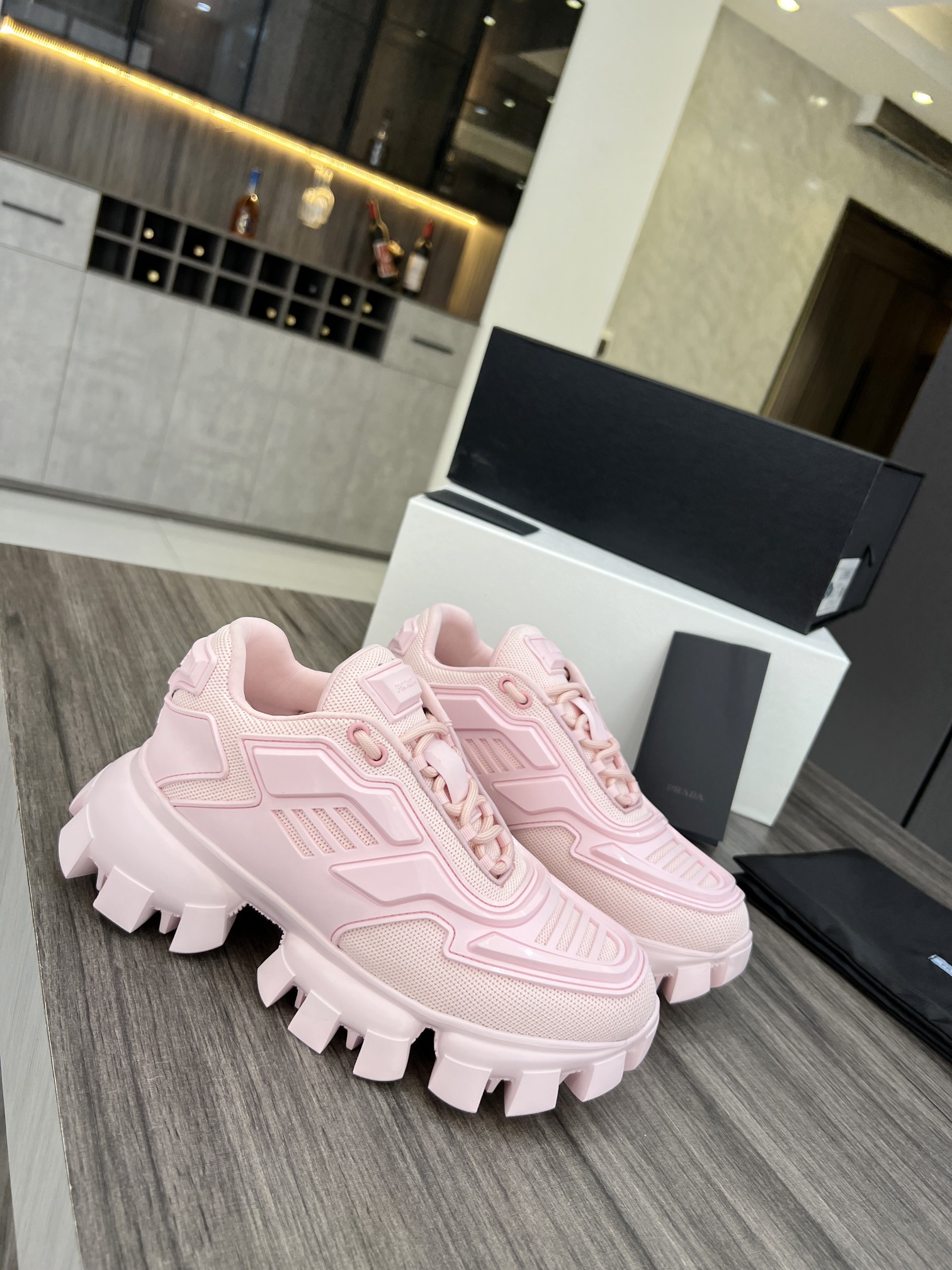 Men Women P*rada Top Sneaker
