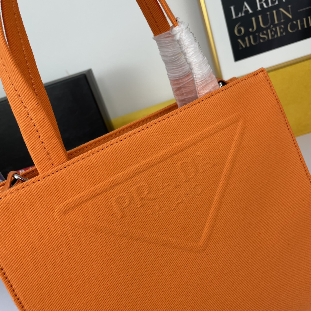 P*rada Bag Top Quality 26*23.5*9cm