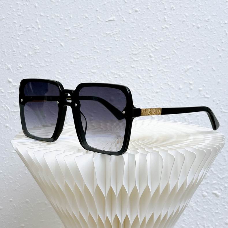F*endi Glasses Top