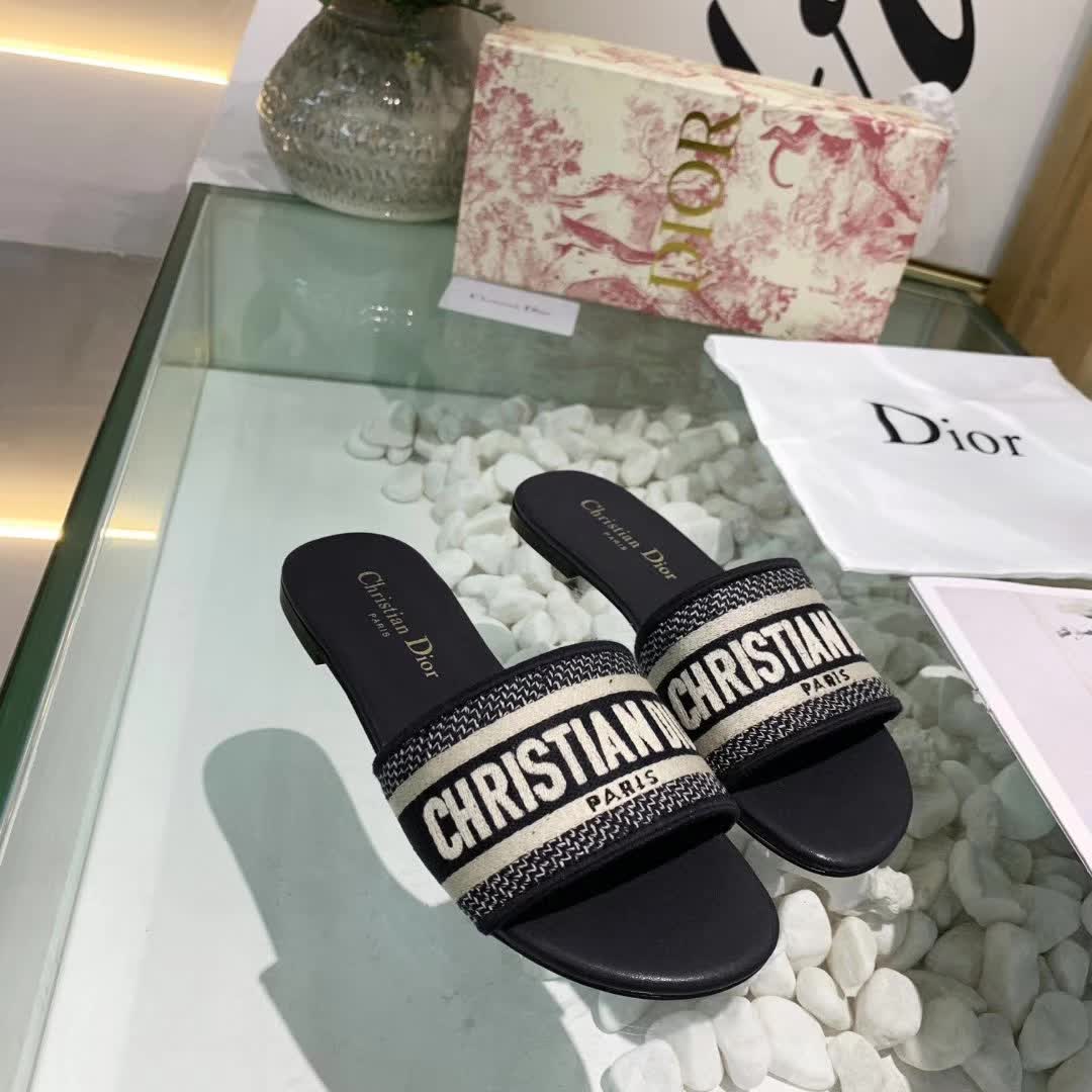 Women D*or Sandals