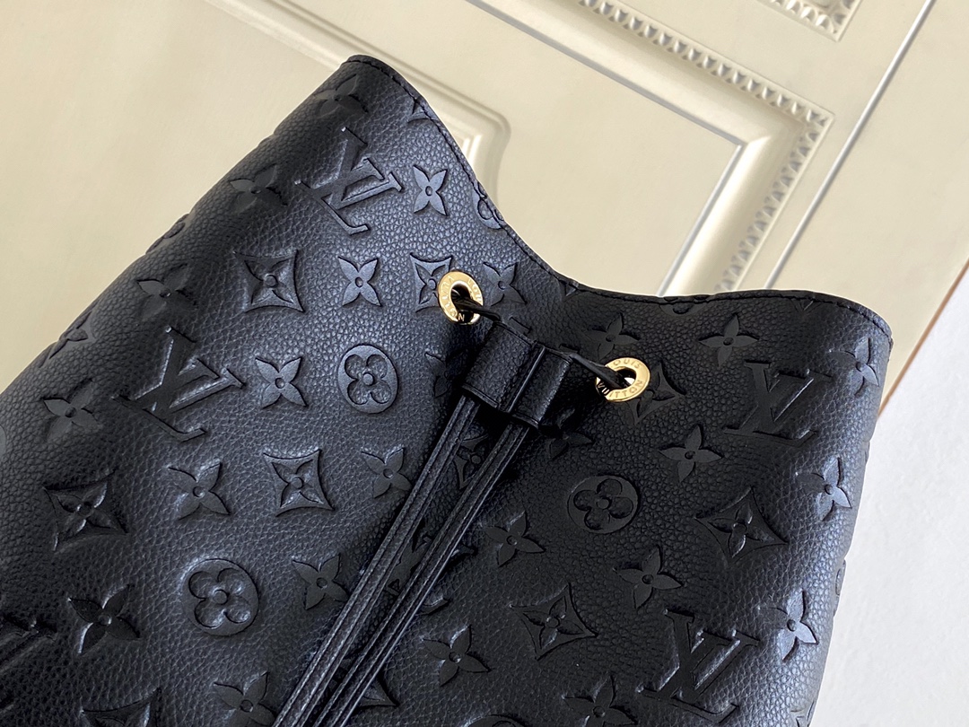 L*ouis V*uitton Top Bag 26*26*17.5cm