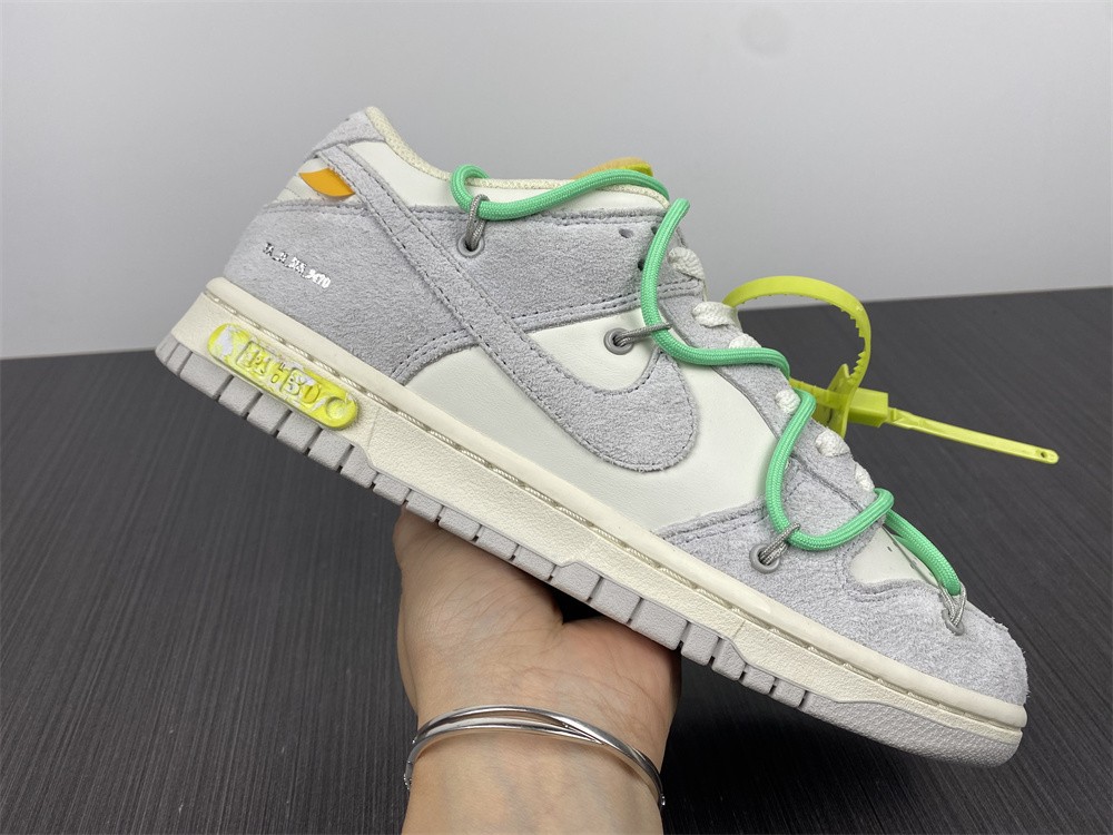from O*ff-W*hite x Nike Dunk Low