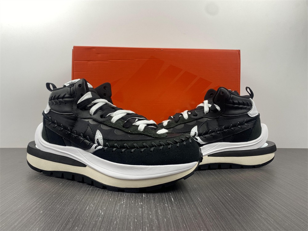 from Clot x Sacai x Nike DH9186-001