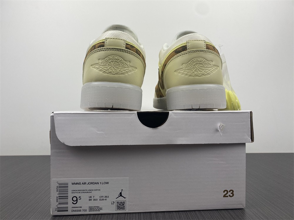 Air Jordan 1 Low