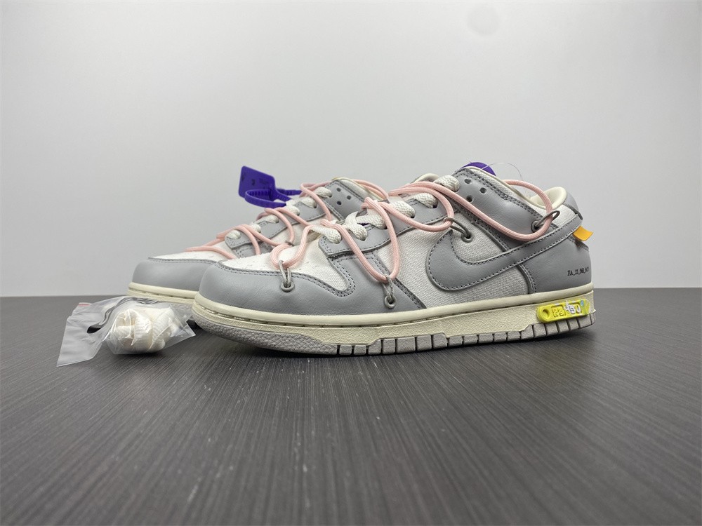 from O*ff-W*hite x Nike Dunk Low
