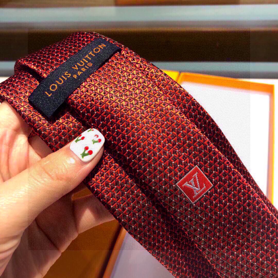 Necktie