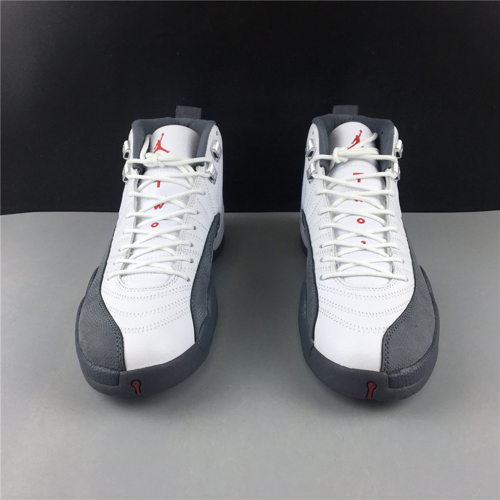 Air Jordan 12