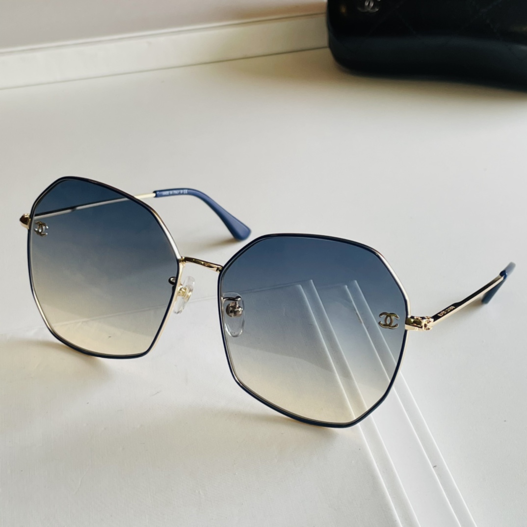 C*hanel Glasses Top