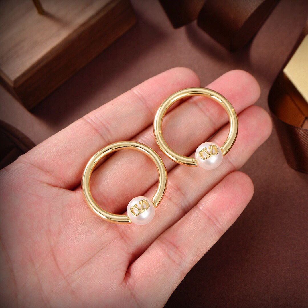 Earrings001