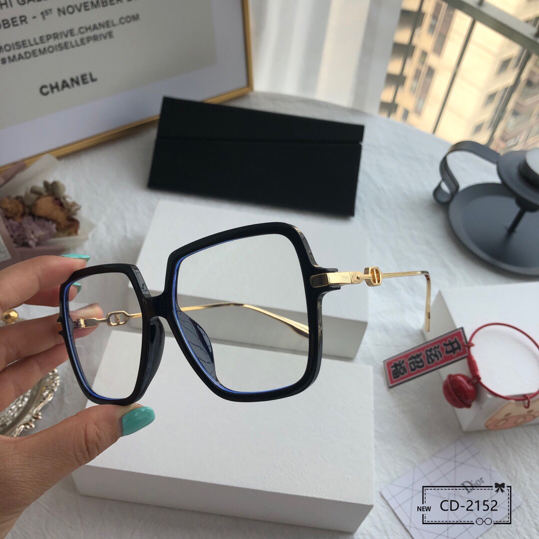 D*ior Glasses Top