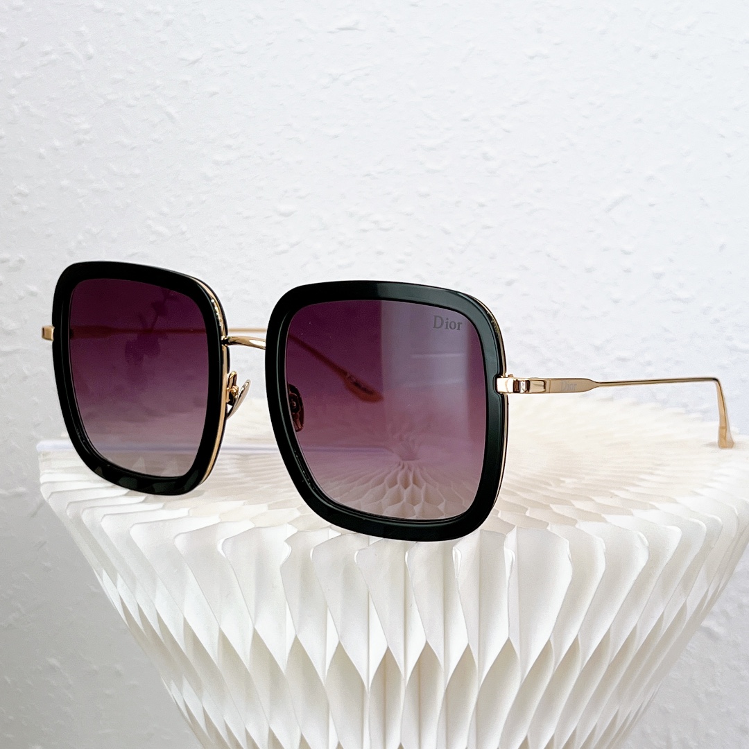 D*ior Glasses Top