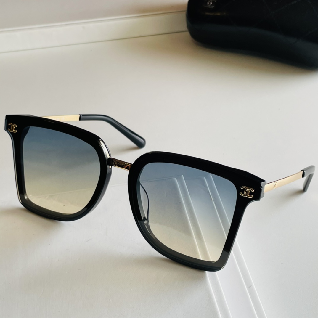 C*hanel Glasses Top