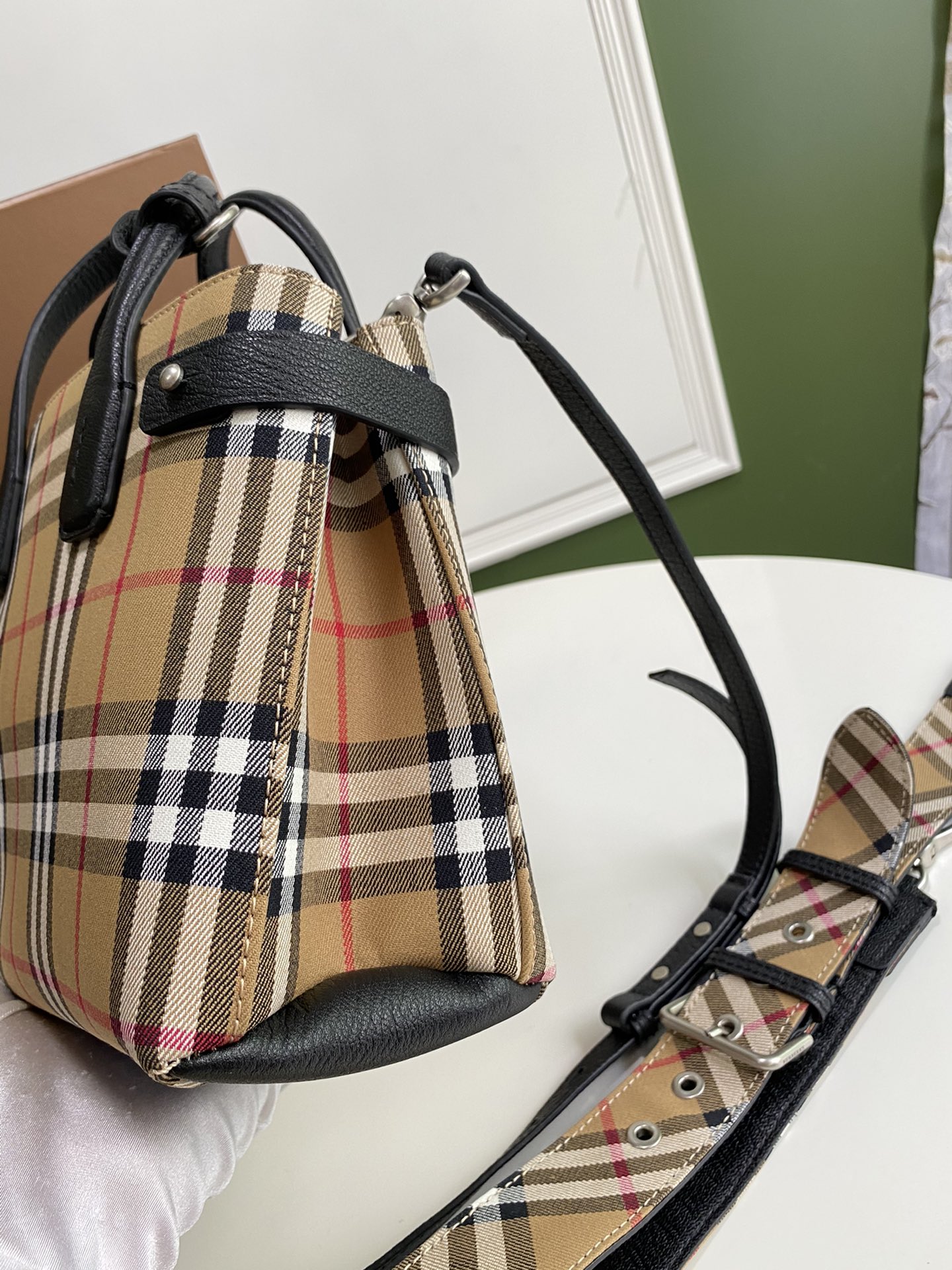 B*urberry Bag Top Quality 25*12*19cm