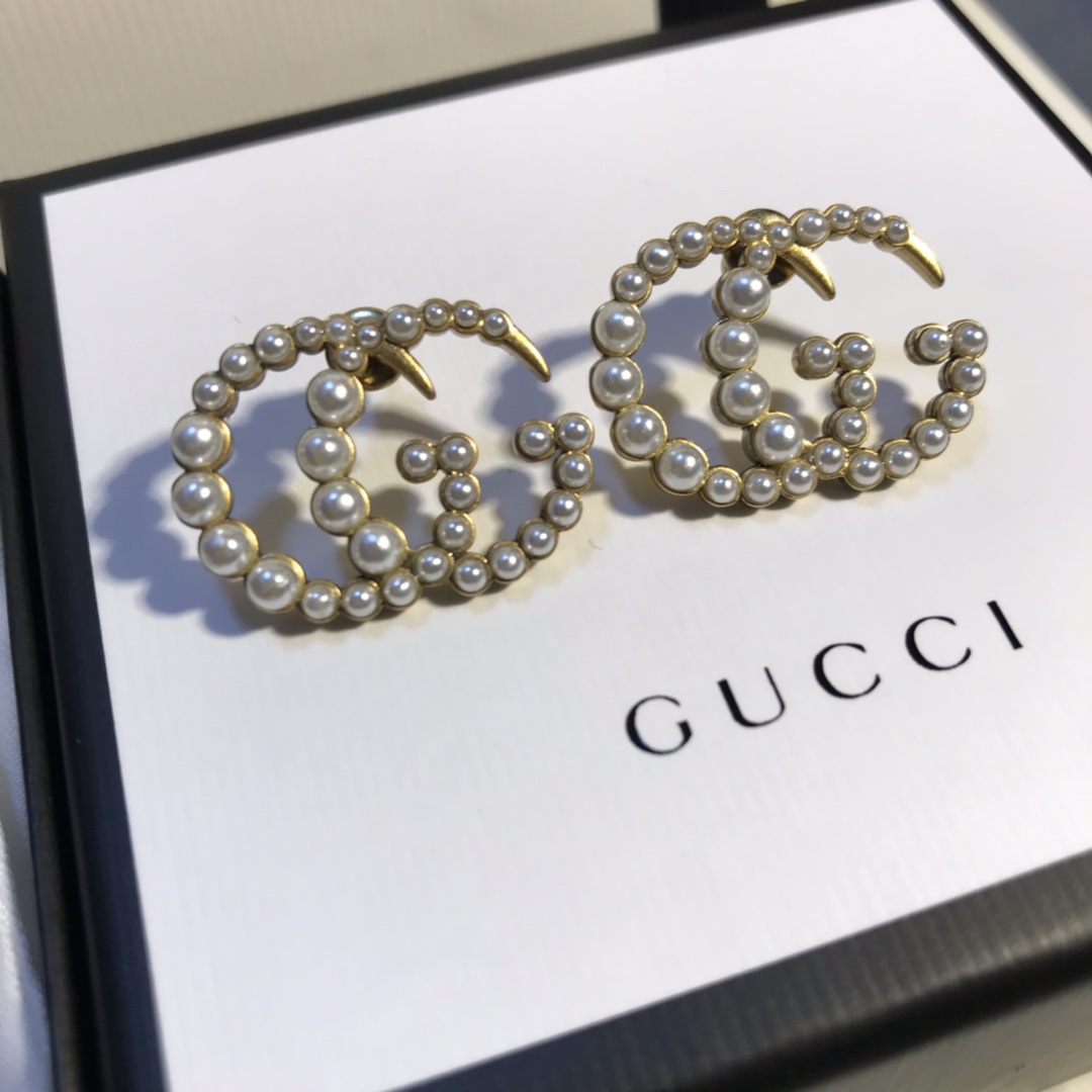 Earrings002