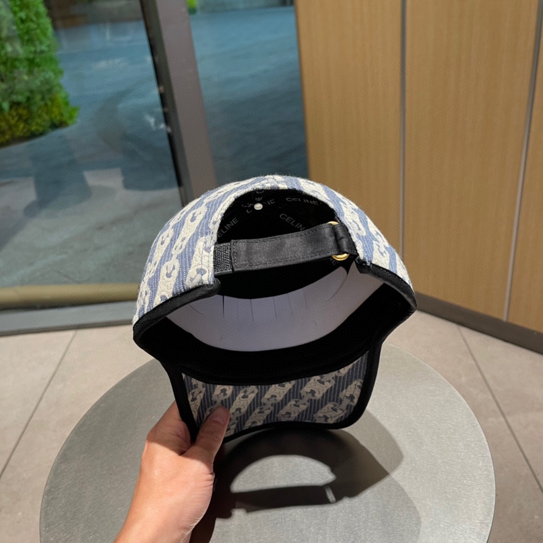 Top Hat