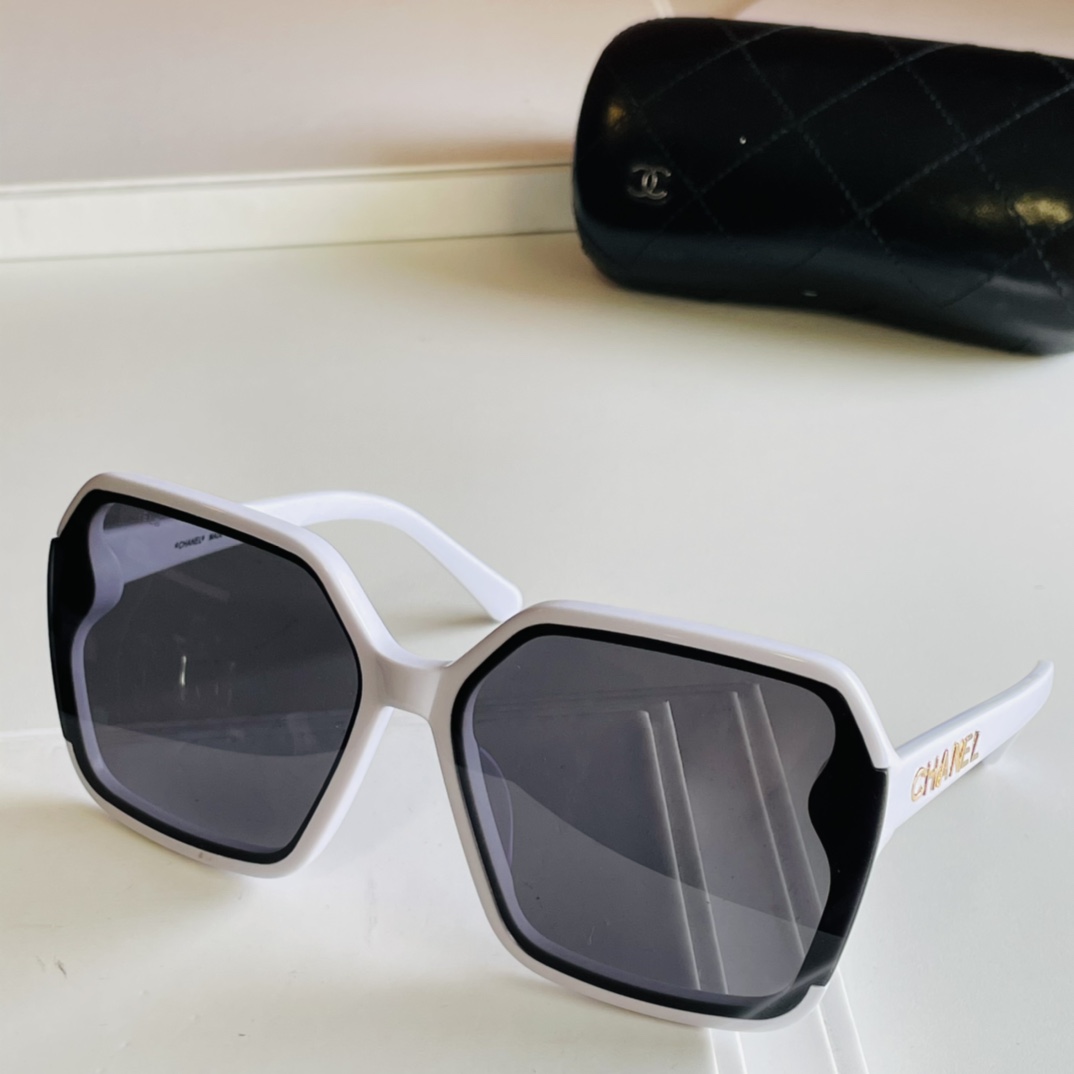 C*hanel Glasses Top