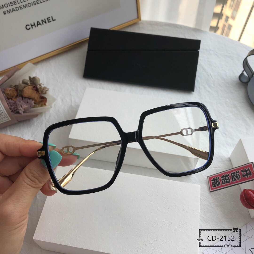 D*ior Glasses Top