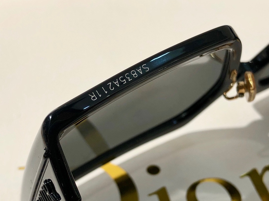 D*ior Glasses Top