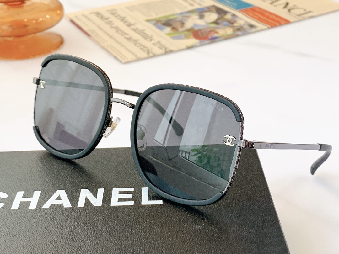 C*hanel Glasses Top