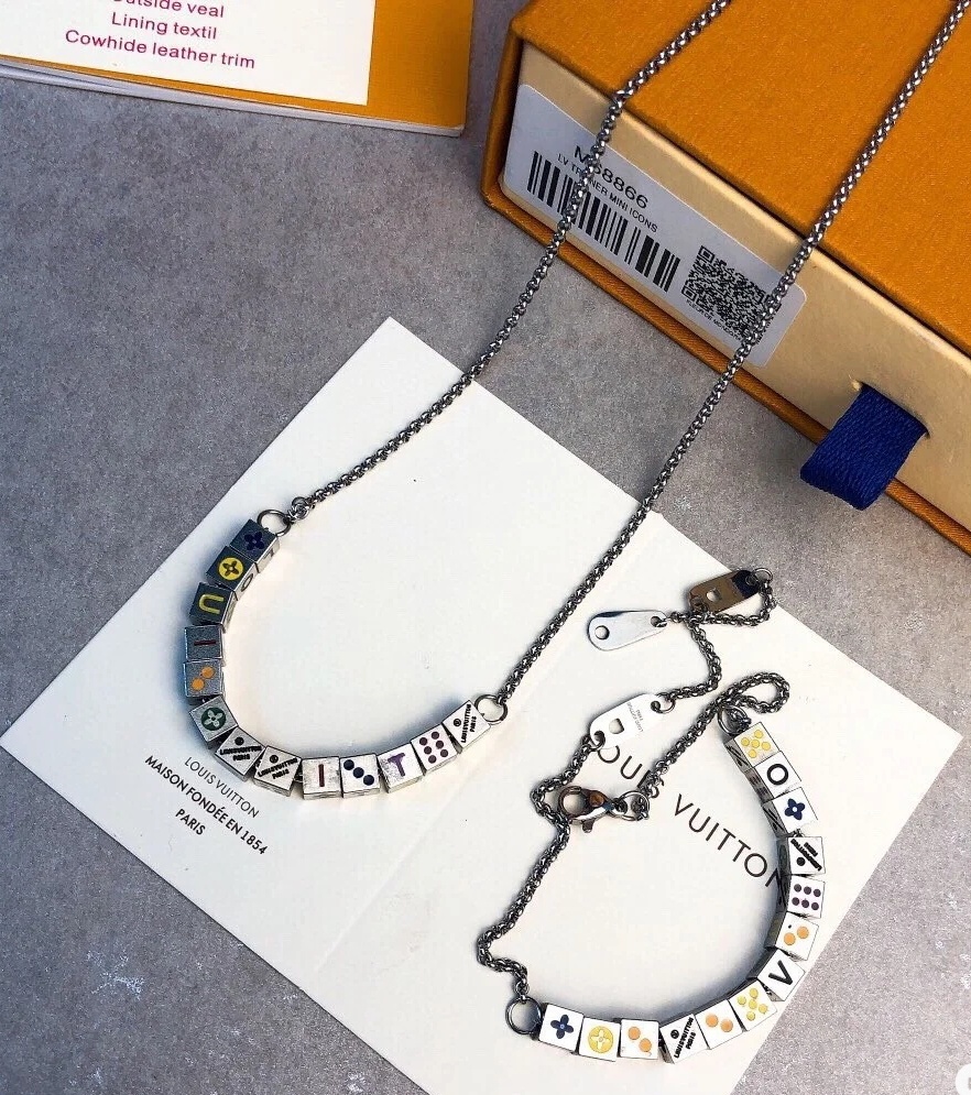 Necklace005
