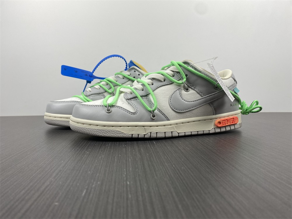 from O*ff-W*hite x Nike Dunk Low