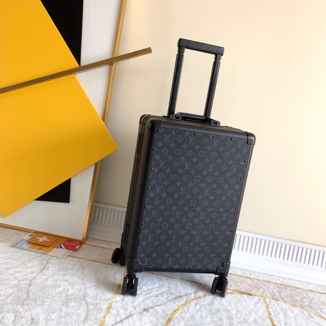 L*ouis V*uitton Luggage