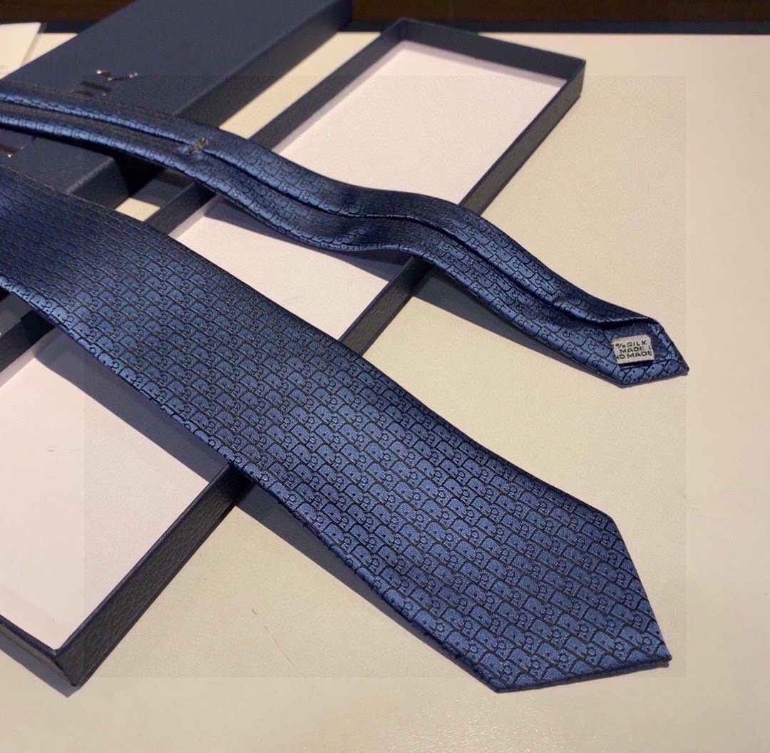 Necktie