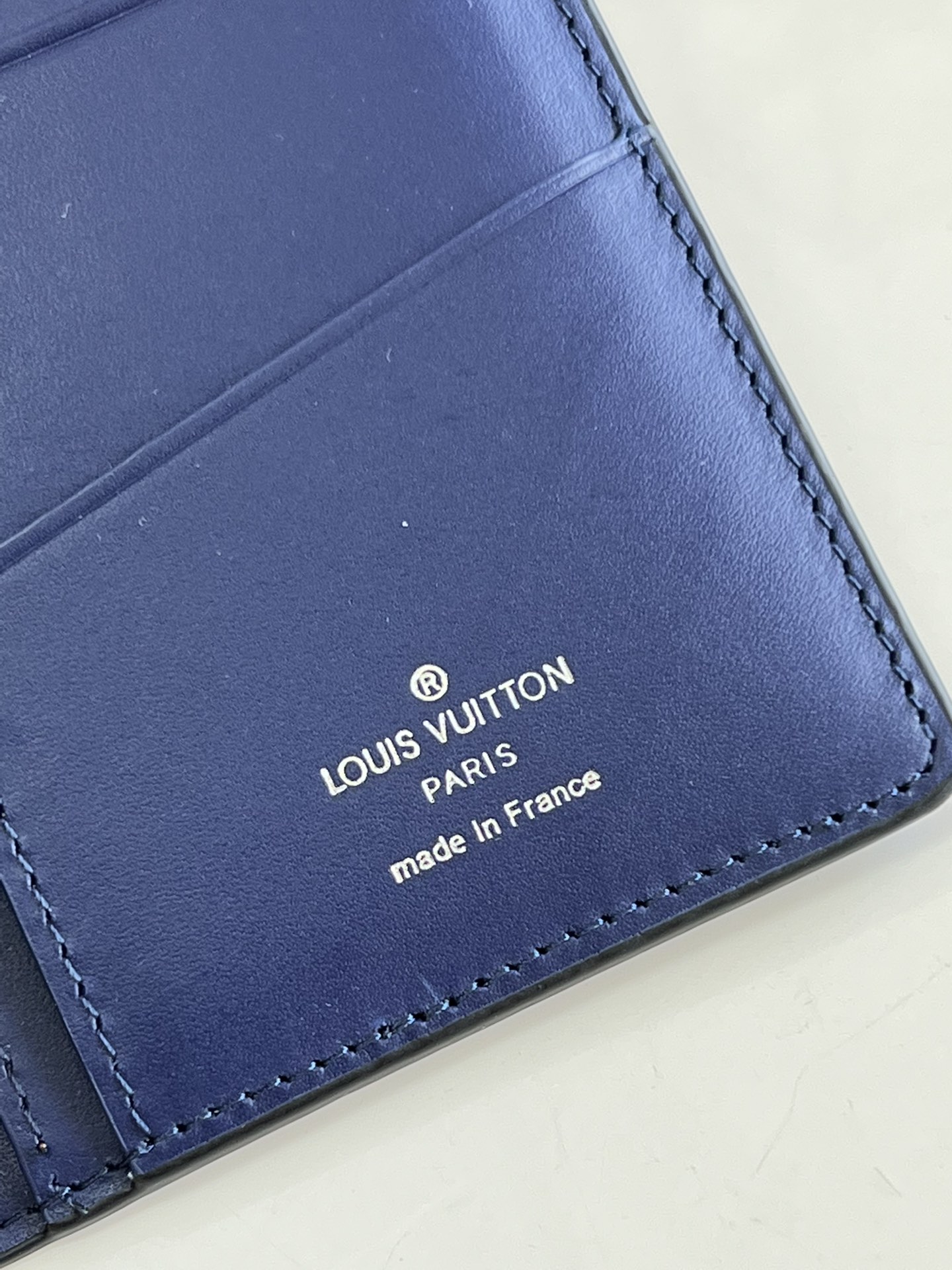 L*ouis V*uitton Top Bag 10*19*2cm
