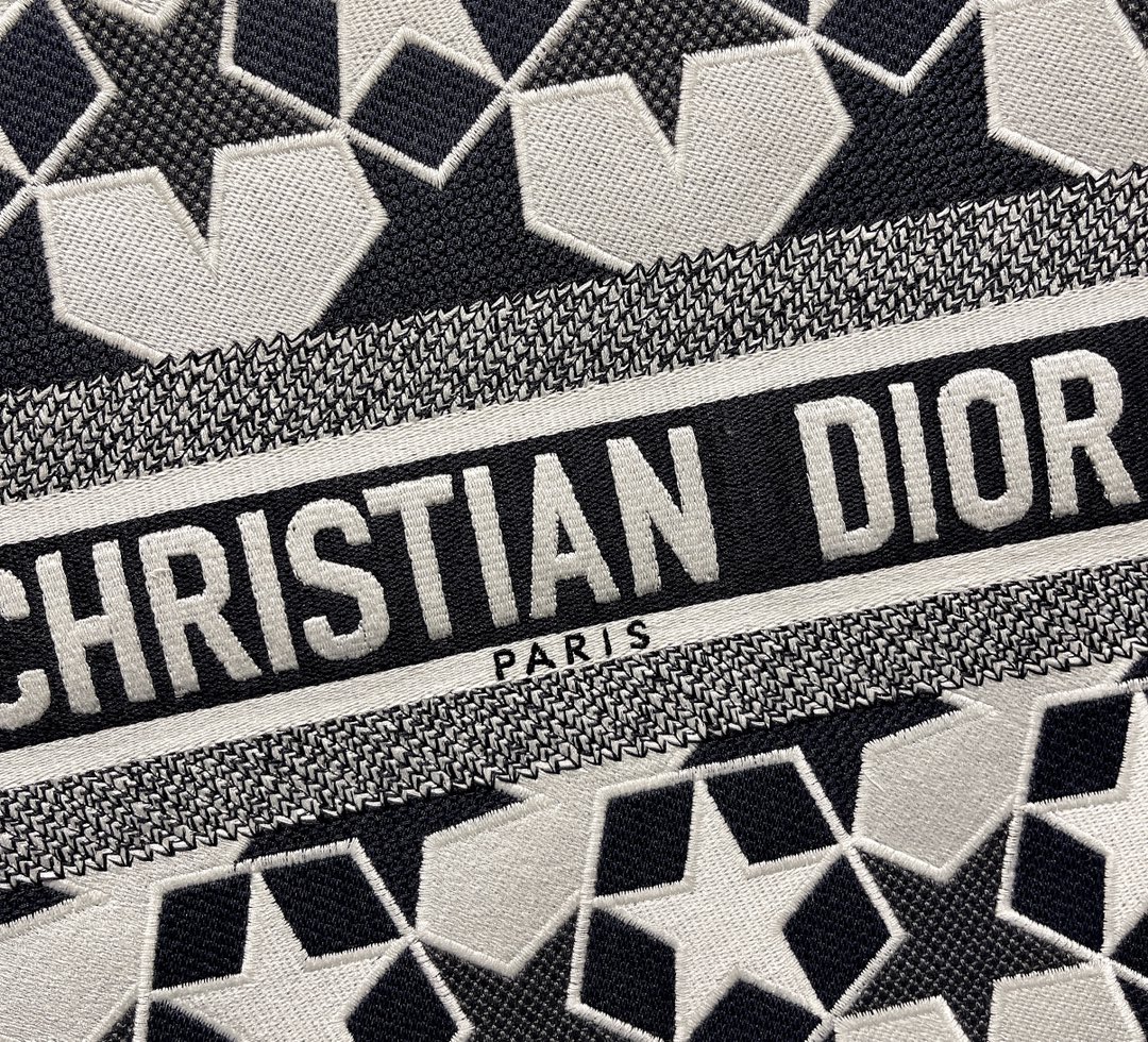 D*ior Bag Top Quality