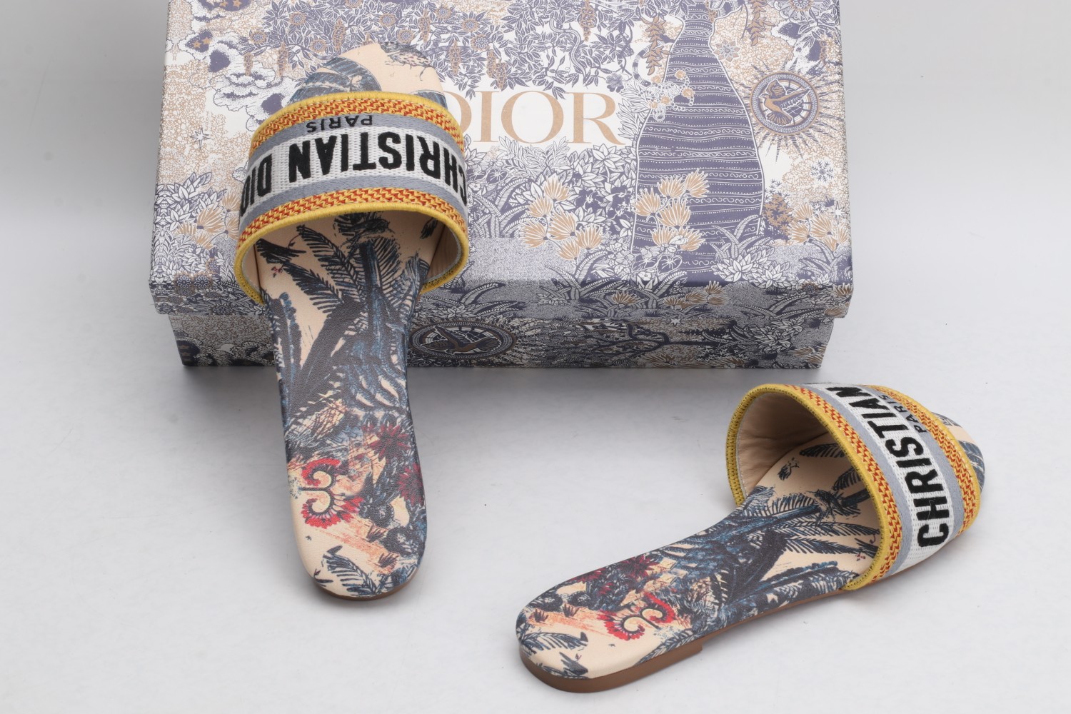 Women D*or Sandals