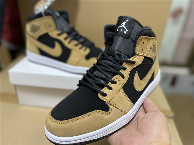 Air Jordan 1 Mid SE DB5453-700