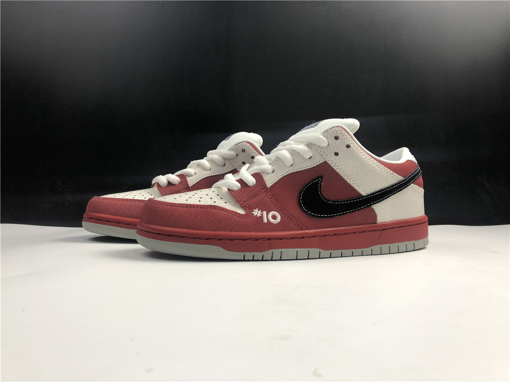 from Nike Dunk LOW PREMIUN SB