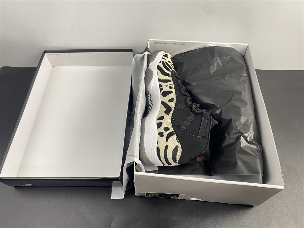 Air Jordan 11 Animal Instinct AR0715-010